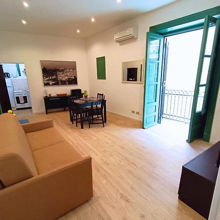 Centro Storico Casa Bellini ***** Leilighet Palermo Eksteriør bilde